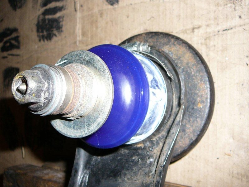 RearBushInstall6.JPG
