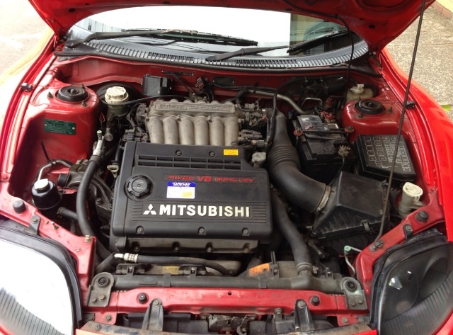 Engine bay. Filthy engine bay.